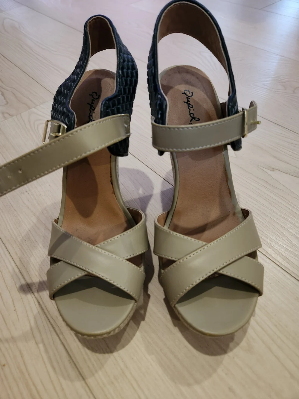 Qupid Black Woven & Tan Wedge Sandals